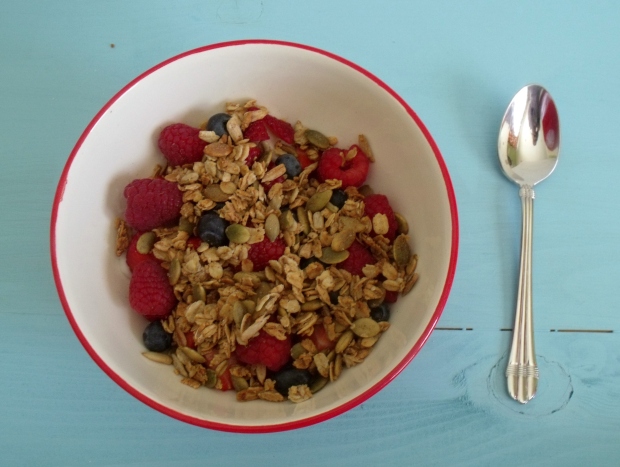 granola-and-berries